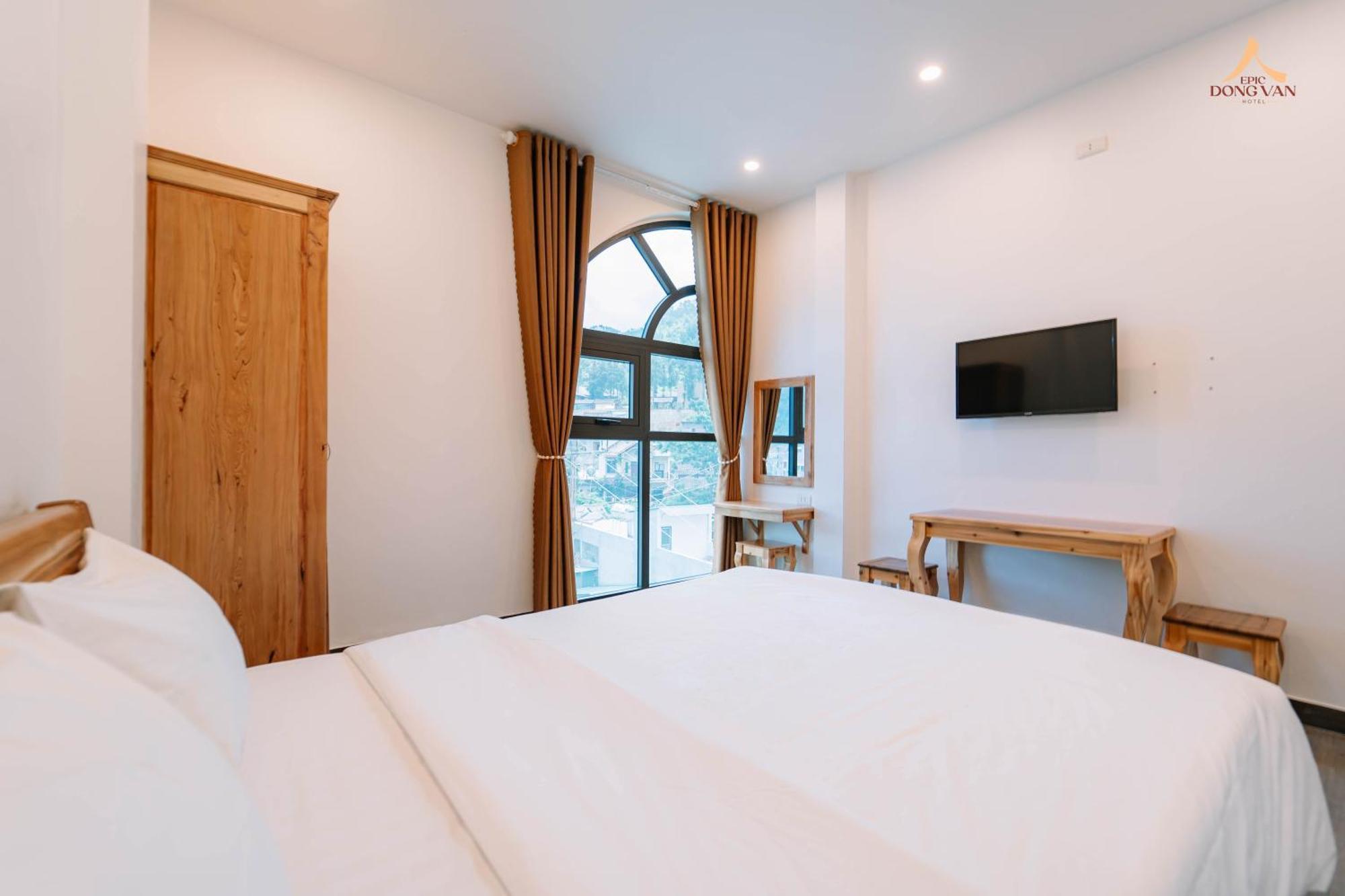 Epic Dong Van Hotel ภายนอก รูปภาพ